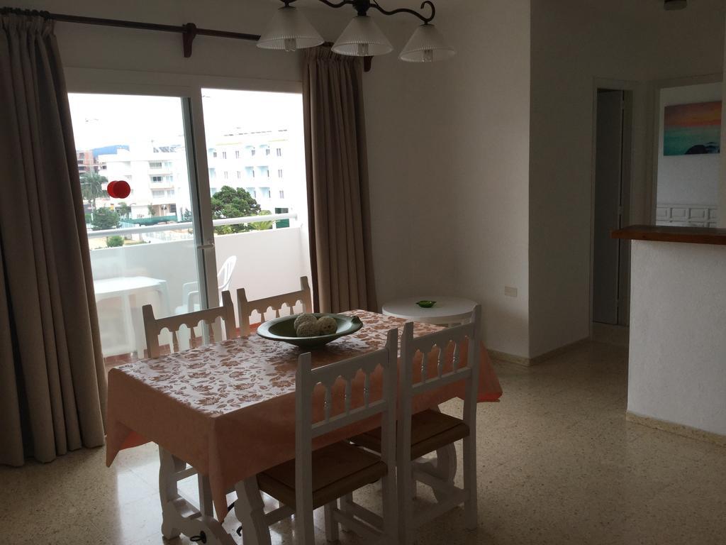 Sant Antoni de Portmany Apartamentos Alba מראה חיצוני תמונה