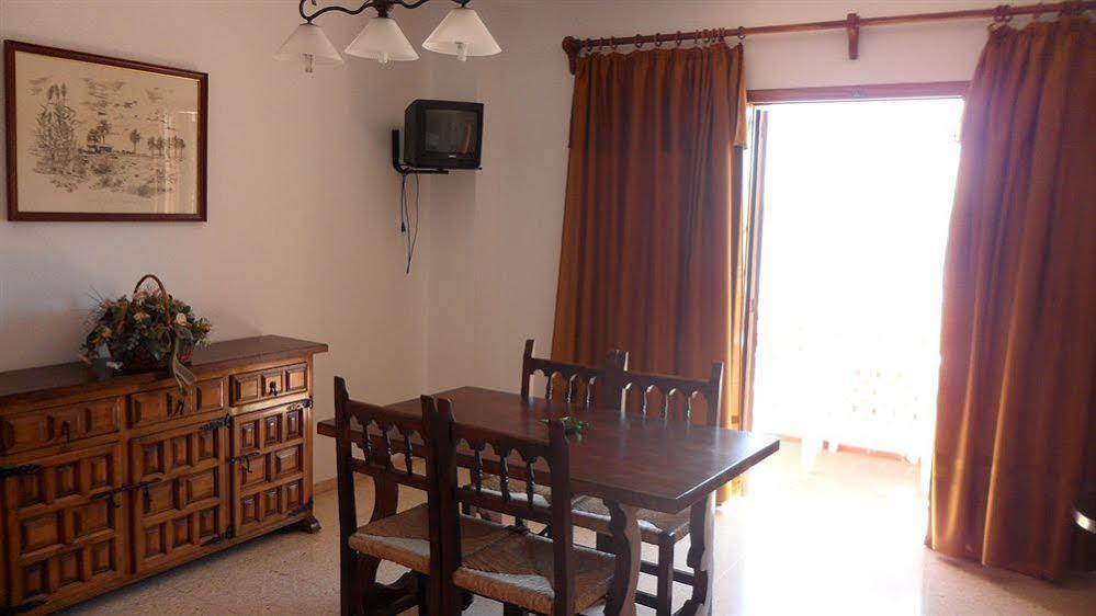 Sant Antoni de Portmany Apartamentos Alba מראה חיצוני תמונה